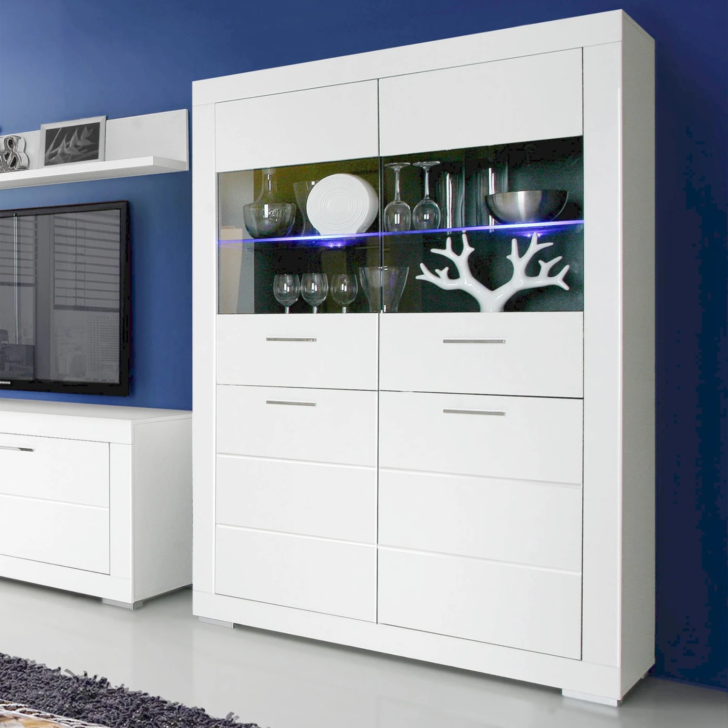 Vitrine - weiß - matt - mit Beleuchtung 2 Vitrine - weiß - matt - mit Beleuchtung – Bild 2