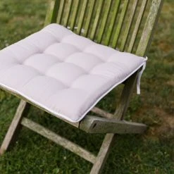 Sitzkissen CLASSIC - beige - 40x40 cm 7 Sitzkissen CLASSIC - beige - 40x40 cm -Esszimmer Verkaufsgeschäft 9003893200 04 1600Wx1600H